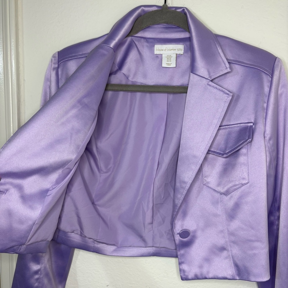 House of Harlow 1960 Gianna Cropped Satin Blazer in lilac - Picture 7 of 10